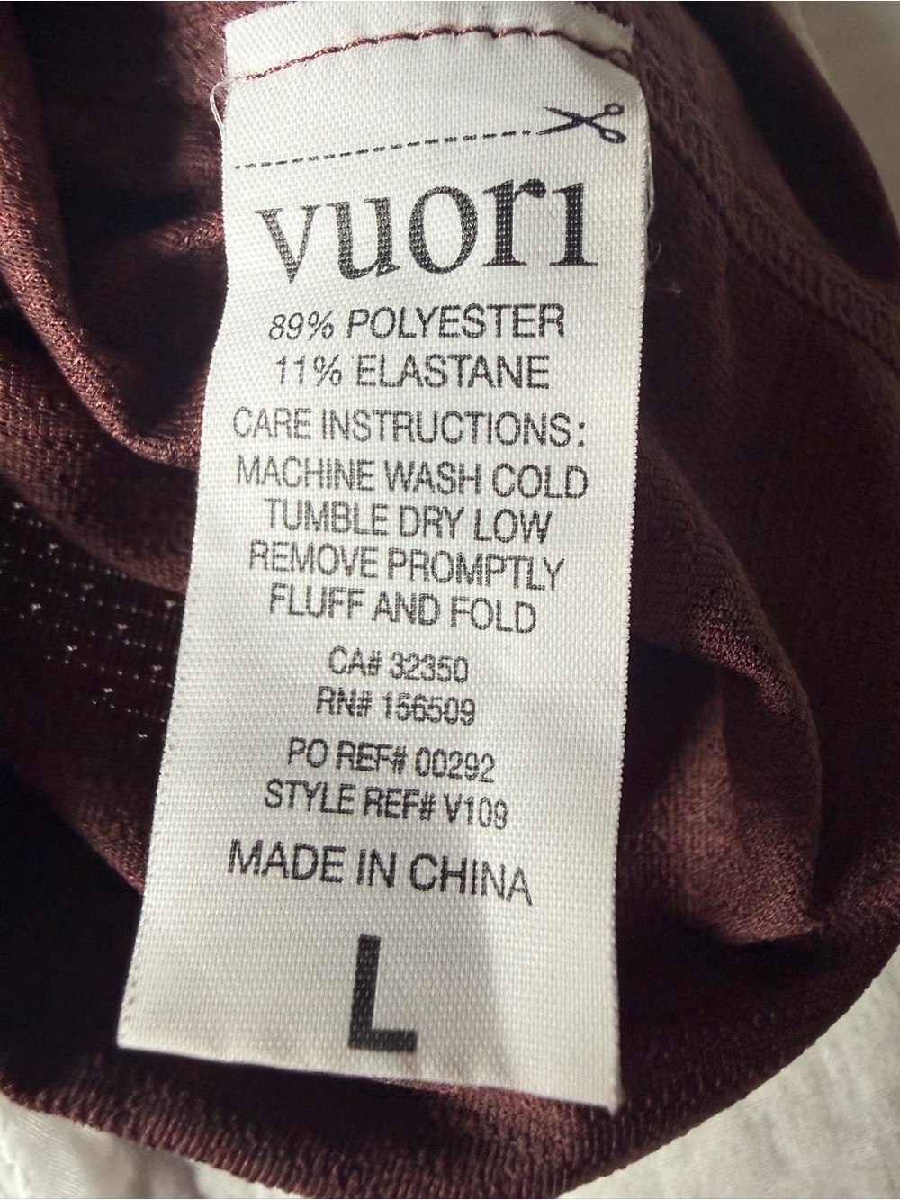 Vuori Men’s Pocket T-Shirt in Maroon L - Picture 5 of 6